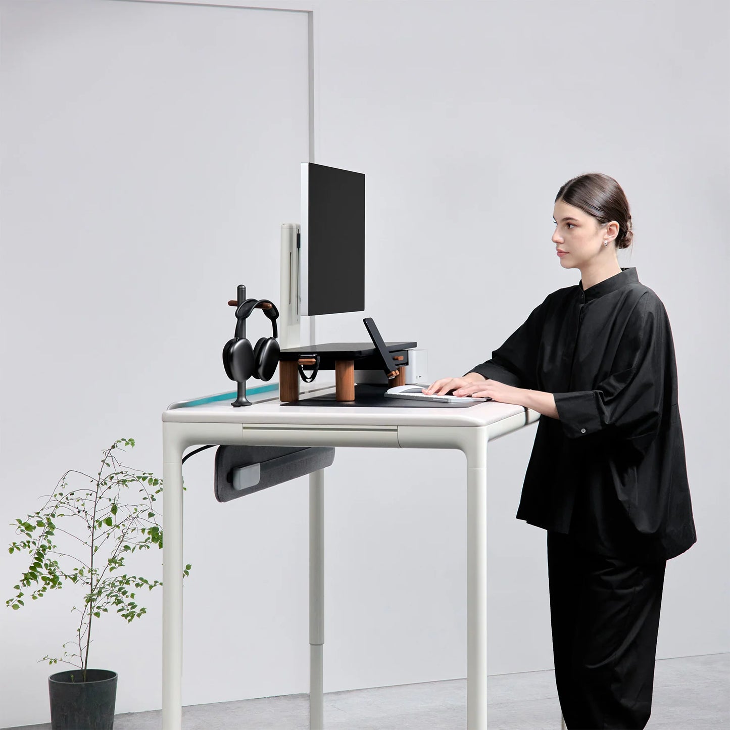 Tenon Mini Height Adjustable Desk