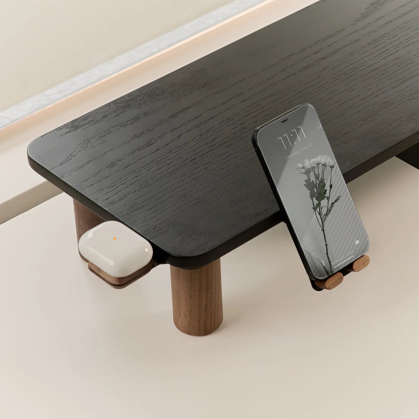 Tenon ALXR Smart Adjustable Desk - Modular sit-stand desk with a built-in touchscreen