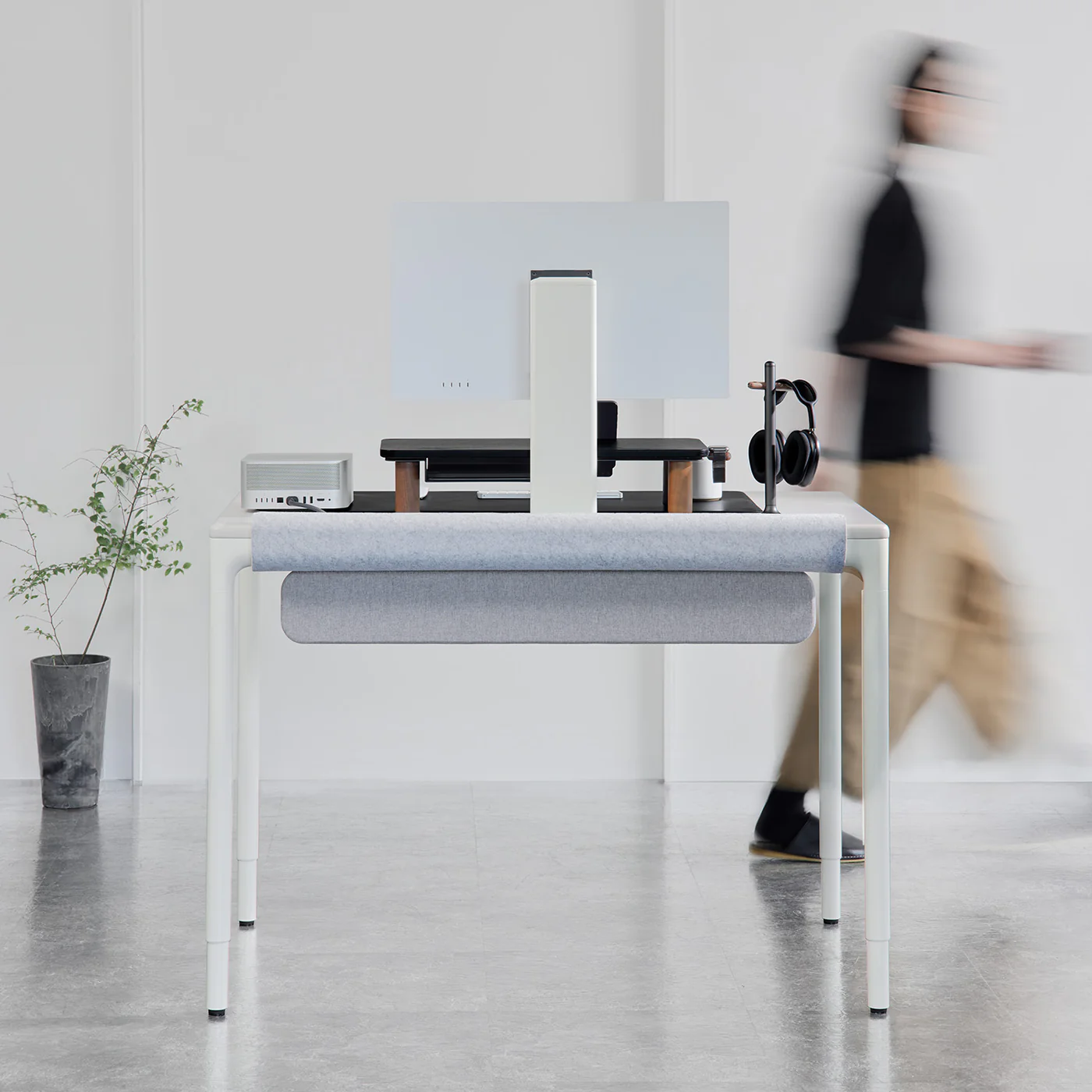 Tenon Mini Height Adjustable Desk